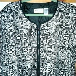 Quarter length dress jacket